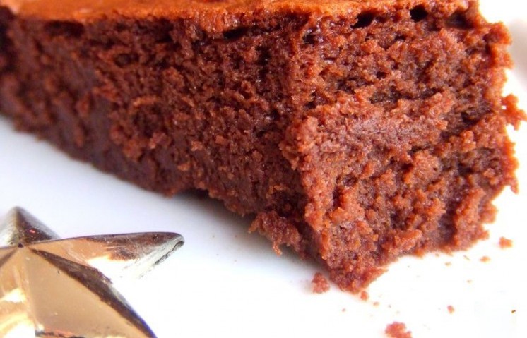 Un gâteau moelleux au café